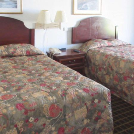 Econo Lodge Inn & Suites Orangeburg Exterior foto